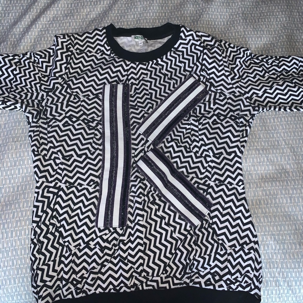 Kenzo Sweatshirt (Small)